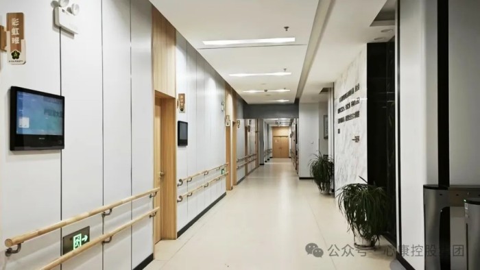 江苏省泰州市残联考察调研心康控股集团