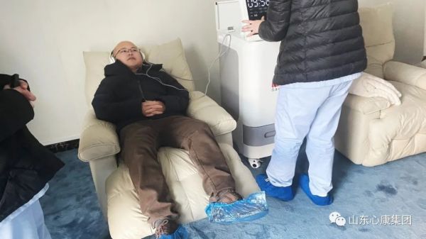 山东大学刘国良教授与心康控股集团开展科研合作