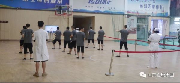 清大华商EMBA高 级研修班观摩山东心康集团