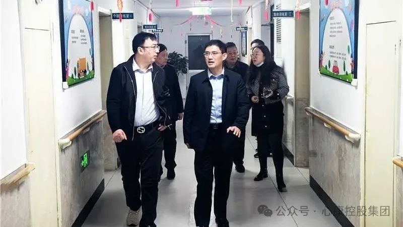 新泰市汶南镇党委书记陈涛来心康控股集团参观指导工作