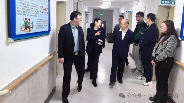 心康控股集团与山东大学举行数智医护服务机器人联合实验室揭牌仪式